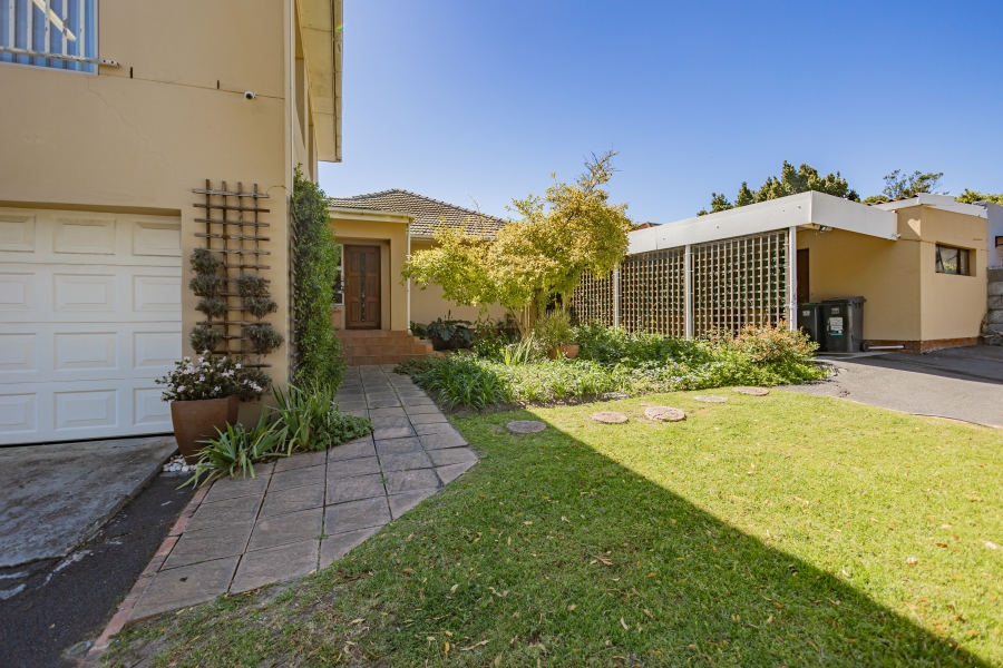 4 Bedroom Property for Sale in Kenridge Western Cape